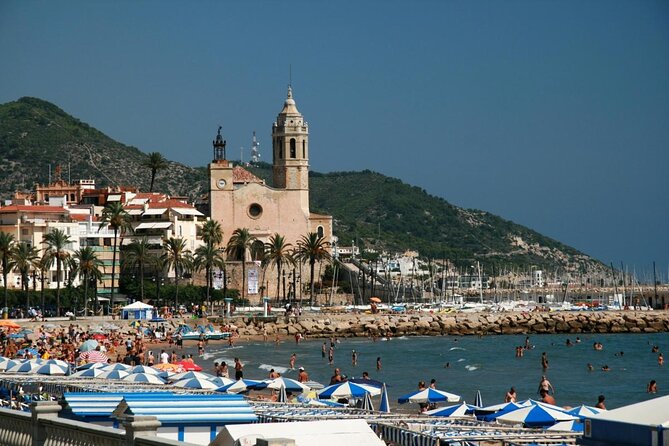 Downhill Glide Bike Ride From Sitges, Barcelona – With Hotel Pick Up.